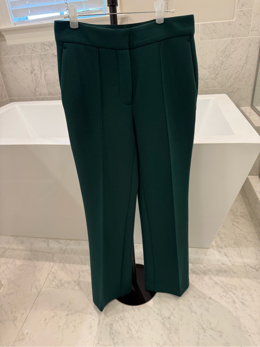 Ann Taylor Double Weave  Straight Leg Pants in Deep Green Size 4P